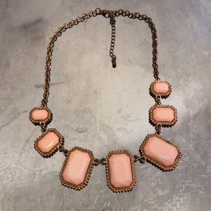 💥3 for $10💥 Vintage costume jewelry - necklace